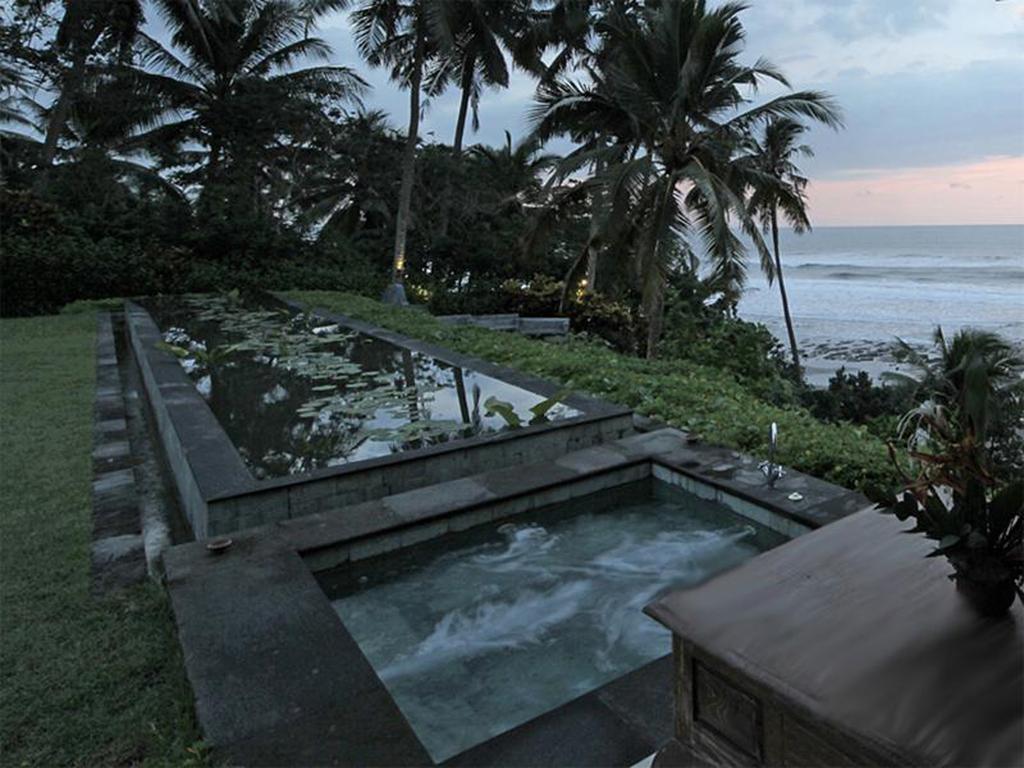 Villa Rumah Pantai Bali Selemadeg  Экстерьер фото